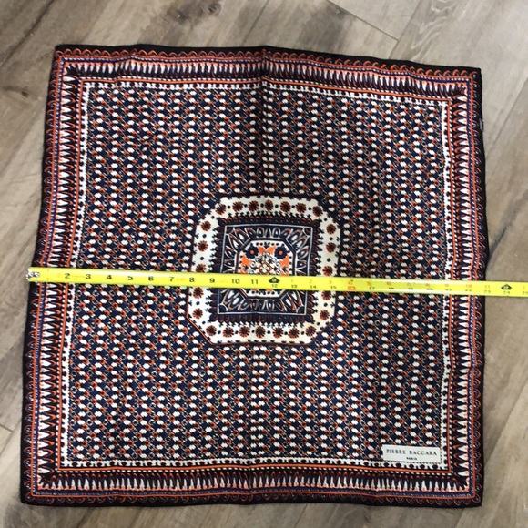 PIERRE BACCARA PARIS Vintage Silk Scarf - Picture 8 of 8